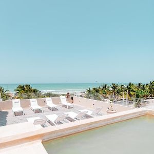 Dos Mares Barefoot Hotel